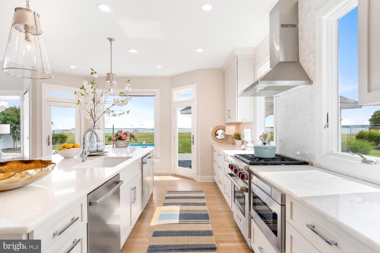 GOOSE POINT ESTATES - Residential