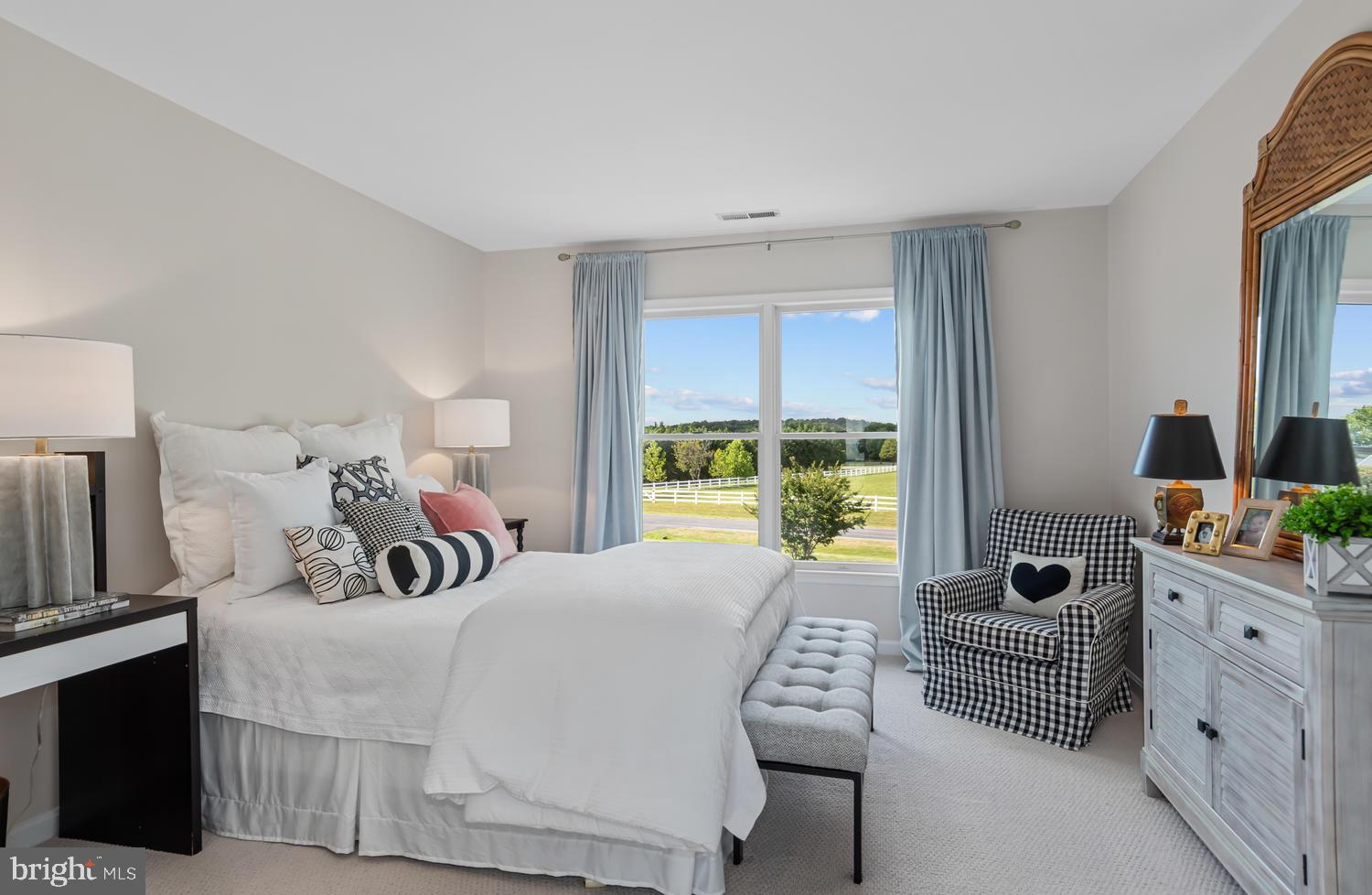 GOOSE POINT ESTATES - Residential