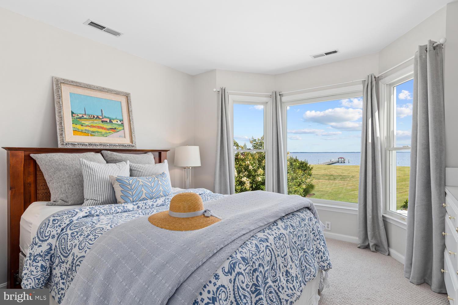 GOOSE POINT ESTATES - Residential