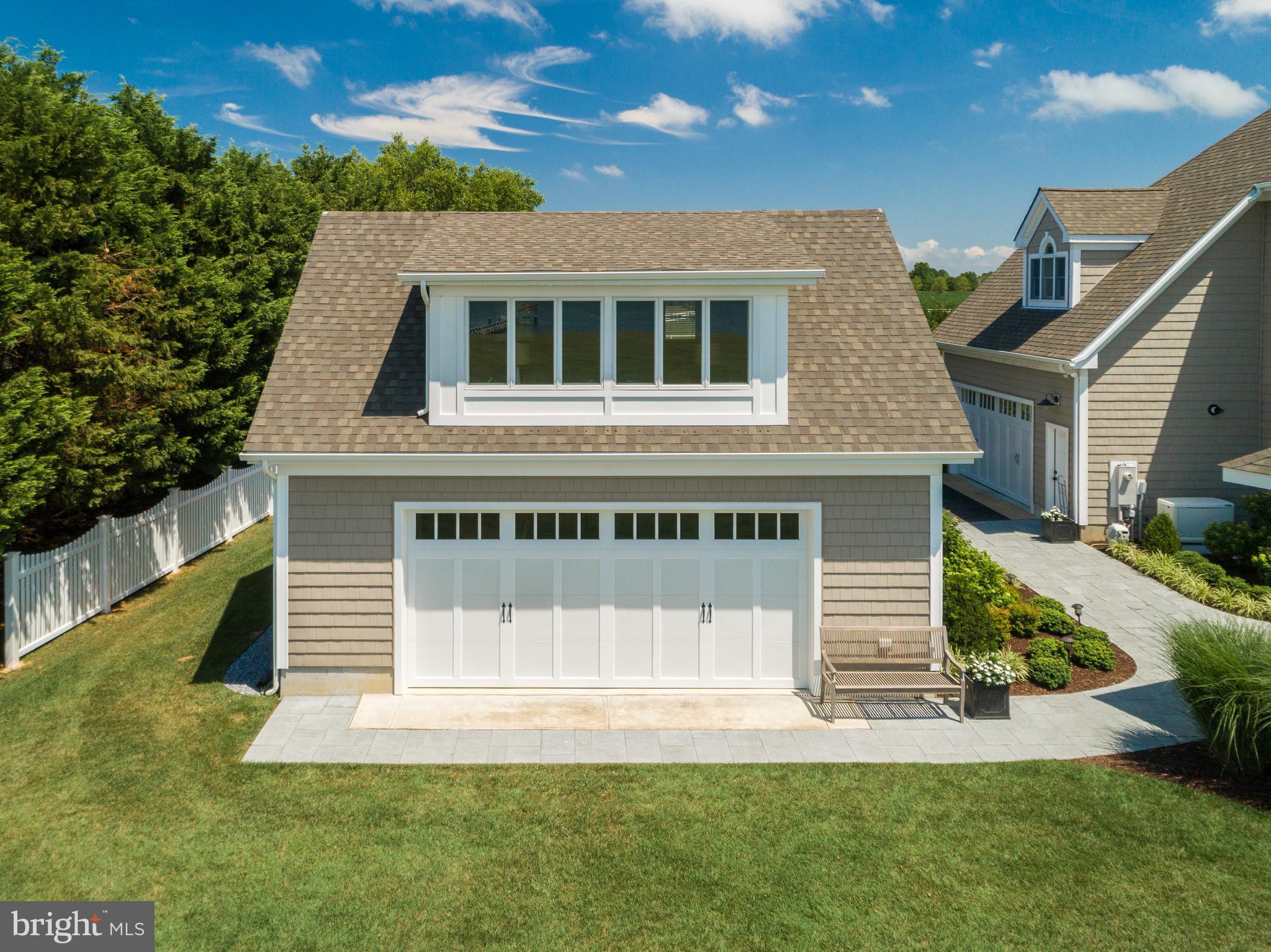 GOOSE POINT ESTATES - Residential