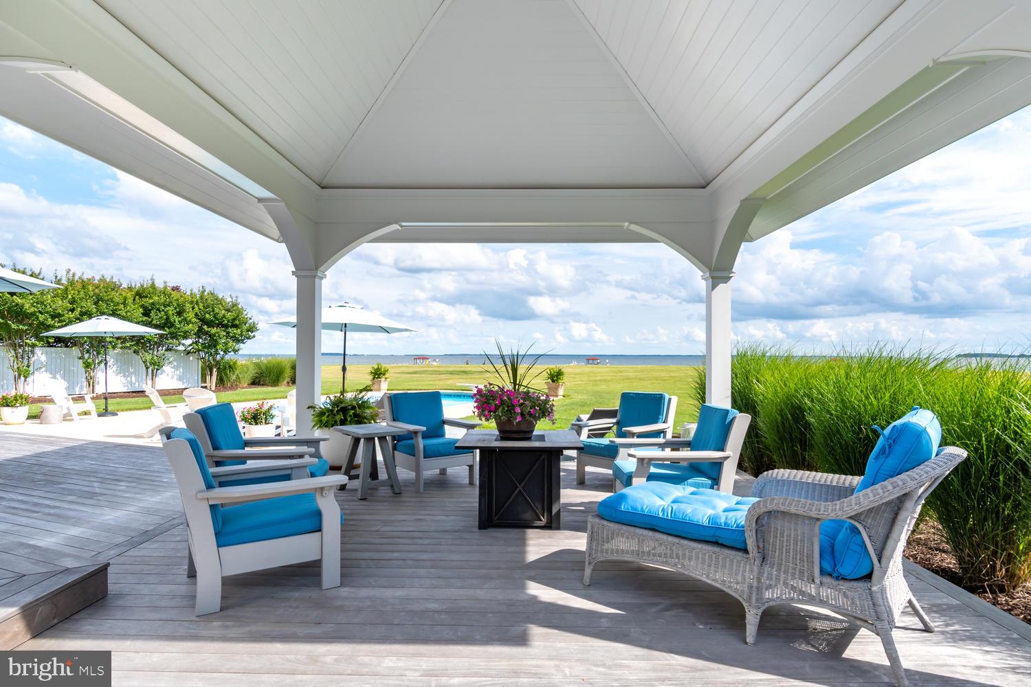 GOOSE POINT ESTATES - Residential