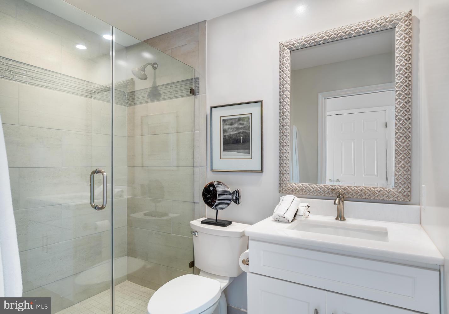 GOOSE POINT ESTATES - Residential