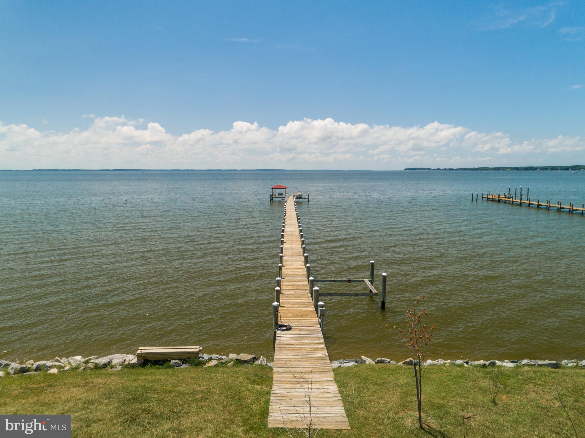 GOOSE POINT ESTATES - Residential