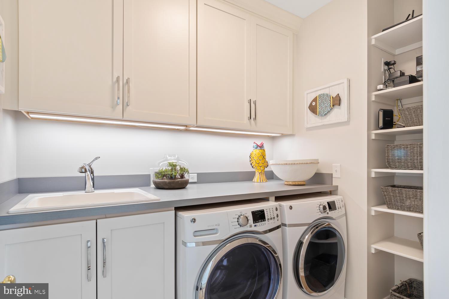 GOOSE POINT ESTATES - Residential