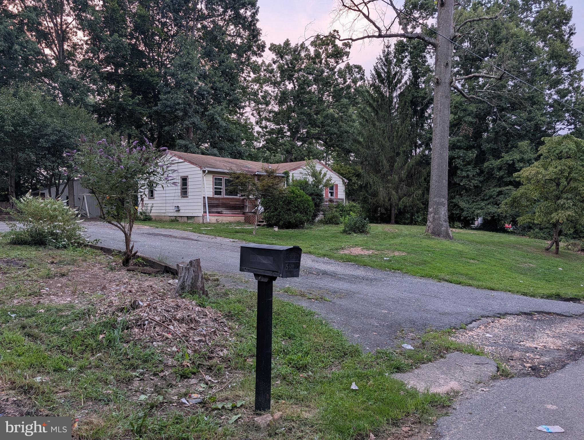 15 ACORN DRIVE