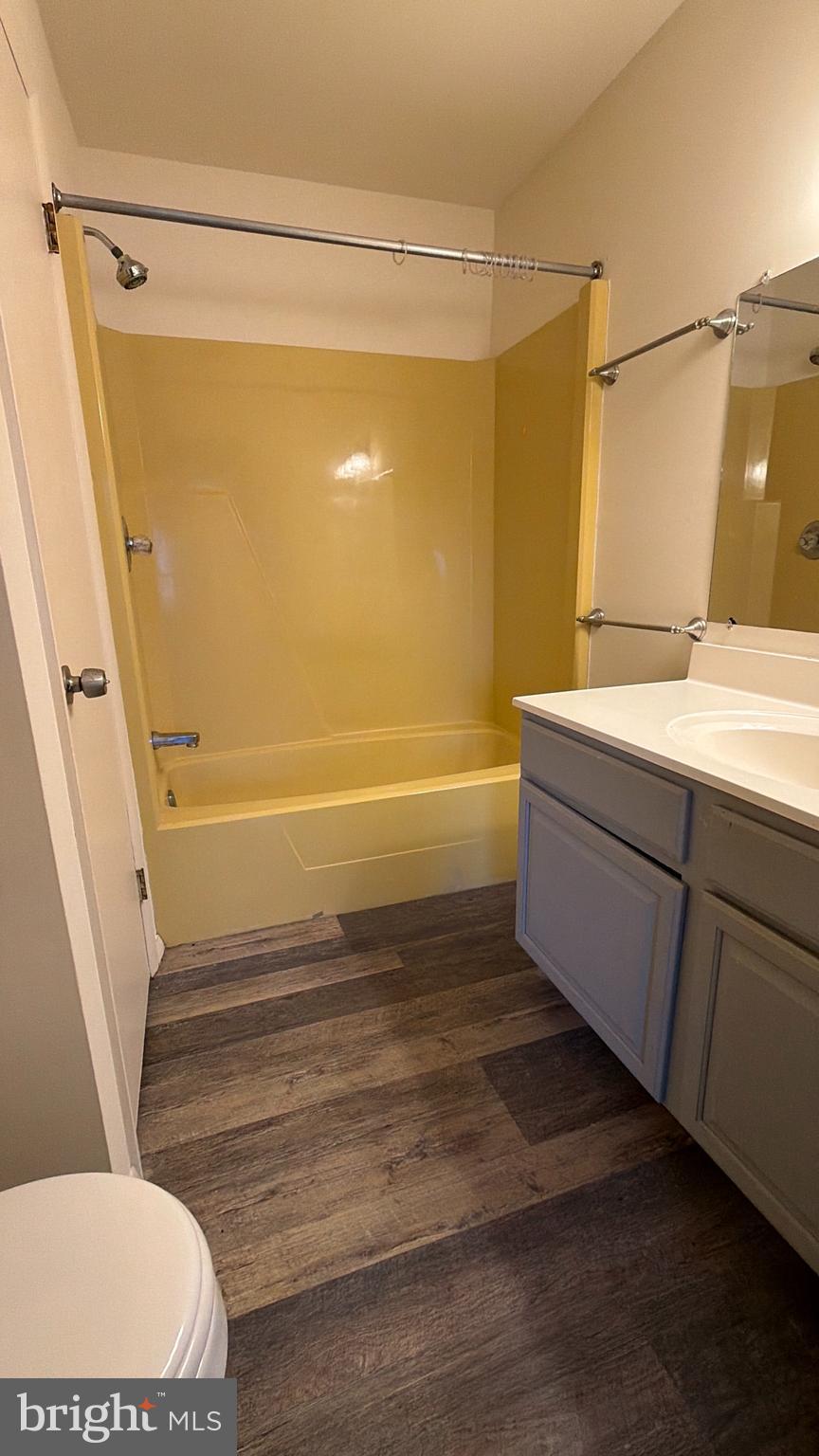 HEATHERFIELD - Residential Lease