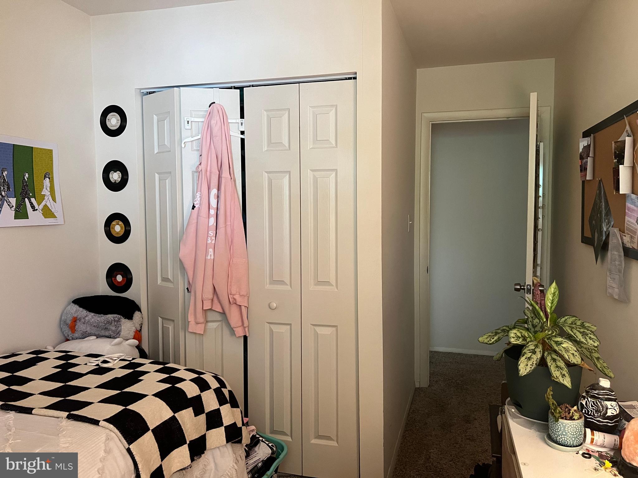 HEATHERFIELD - Residential Lease