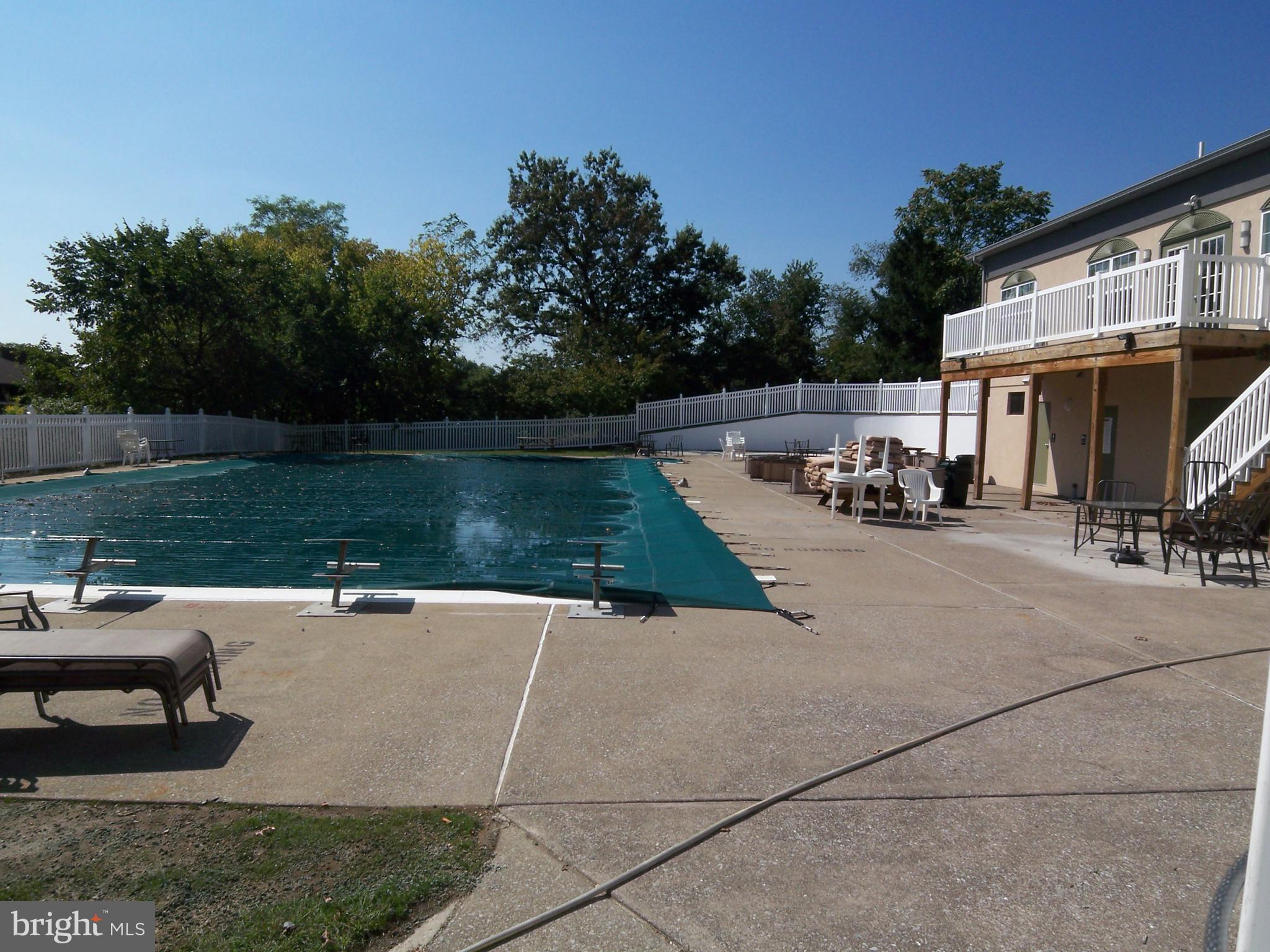 HEATHERFIELD - Residential Lease