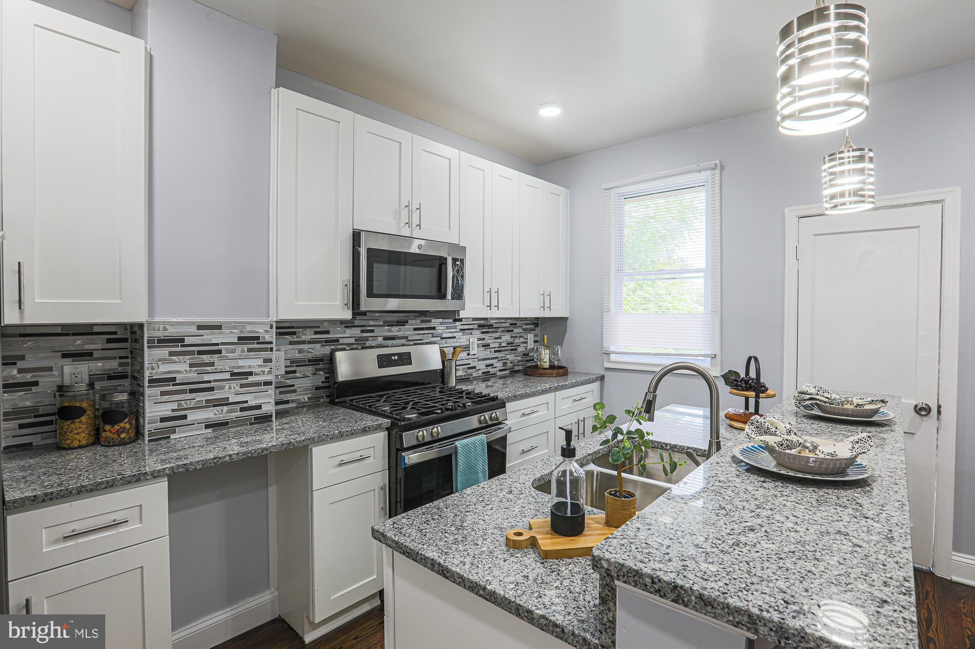 WAVERLY - Residential