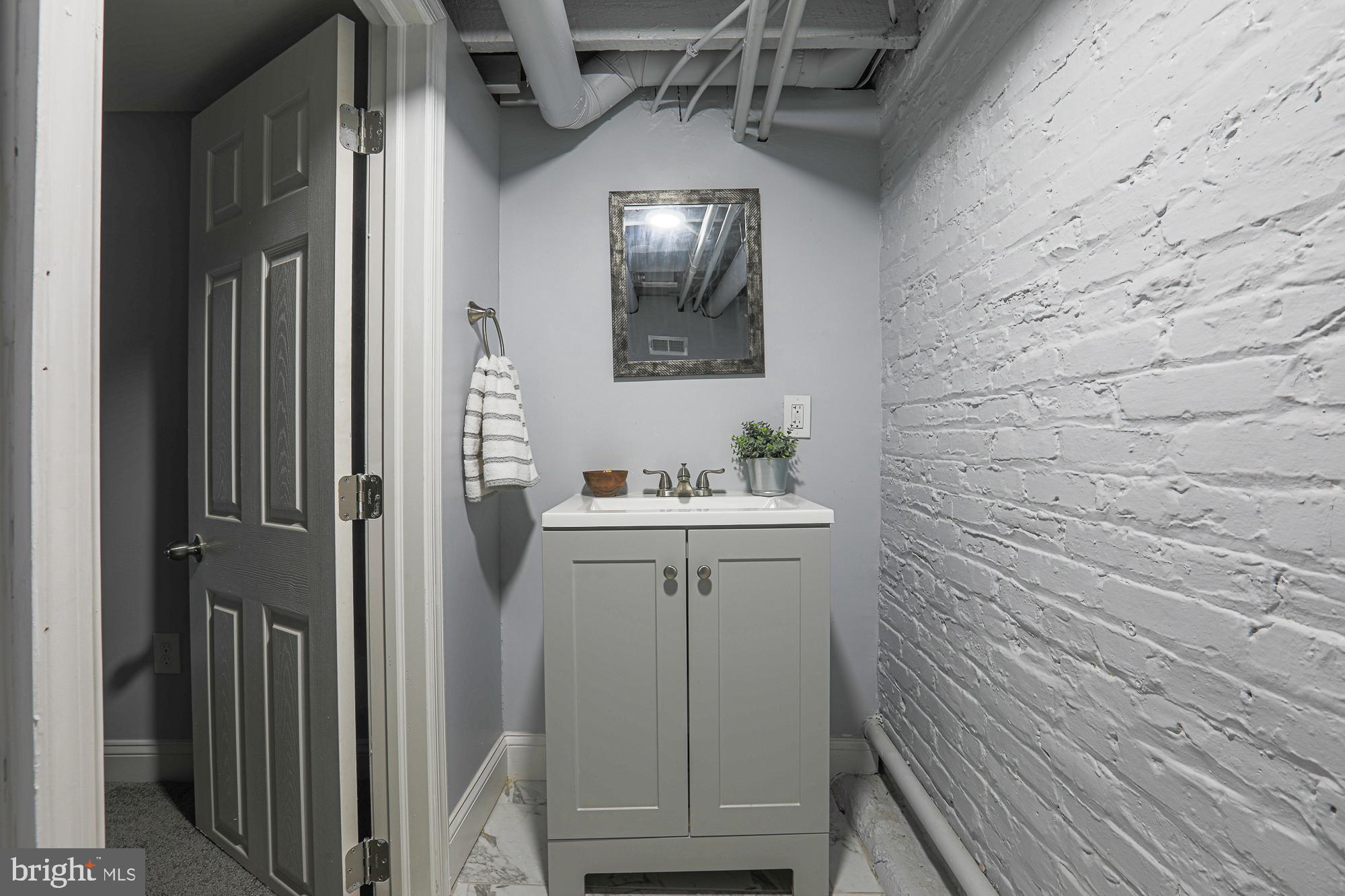 WAVERLY - Residential