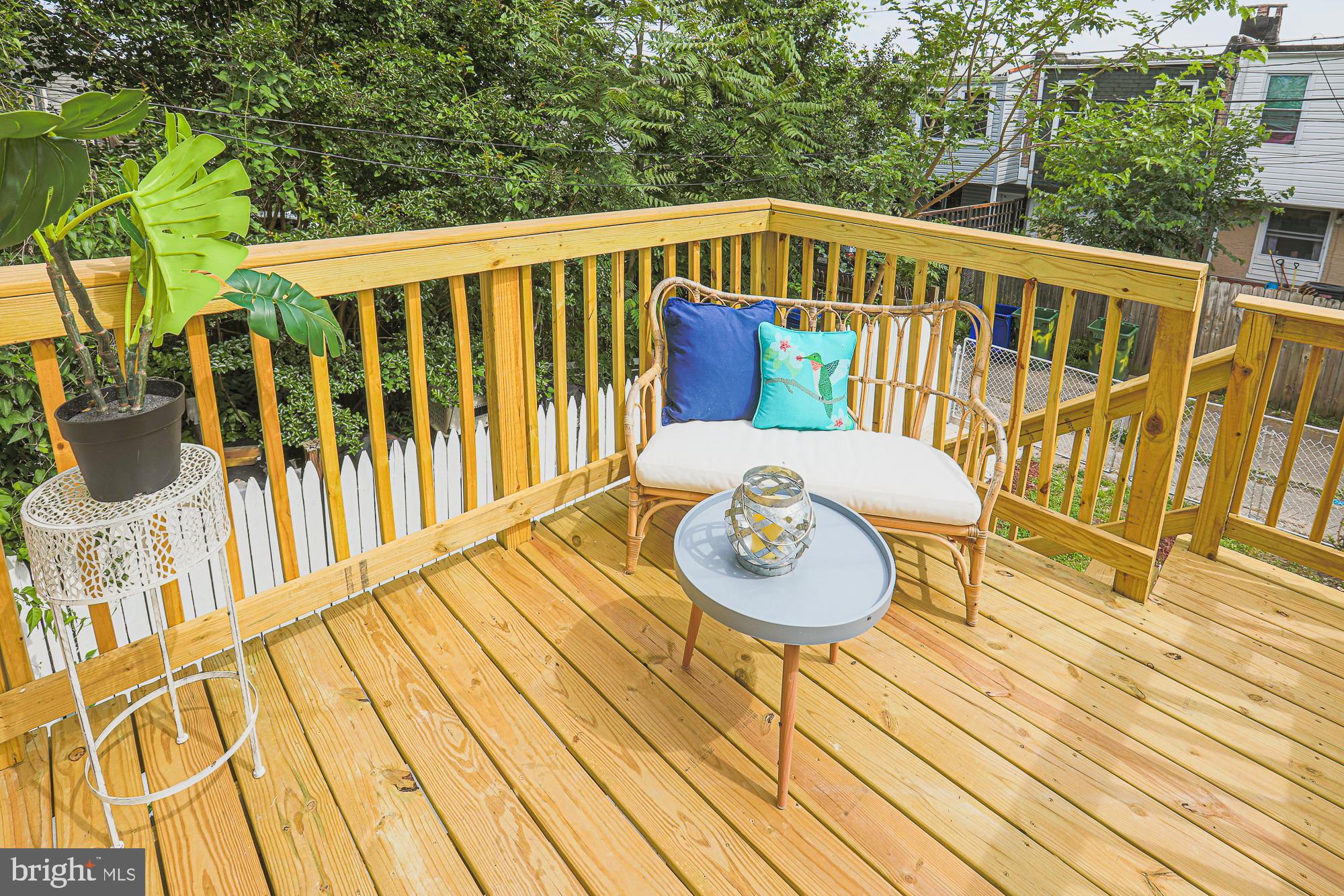 WAVERLY - Residential