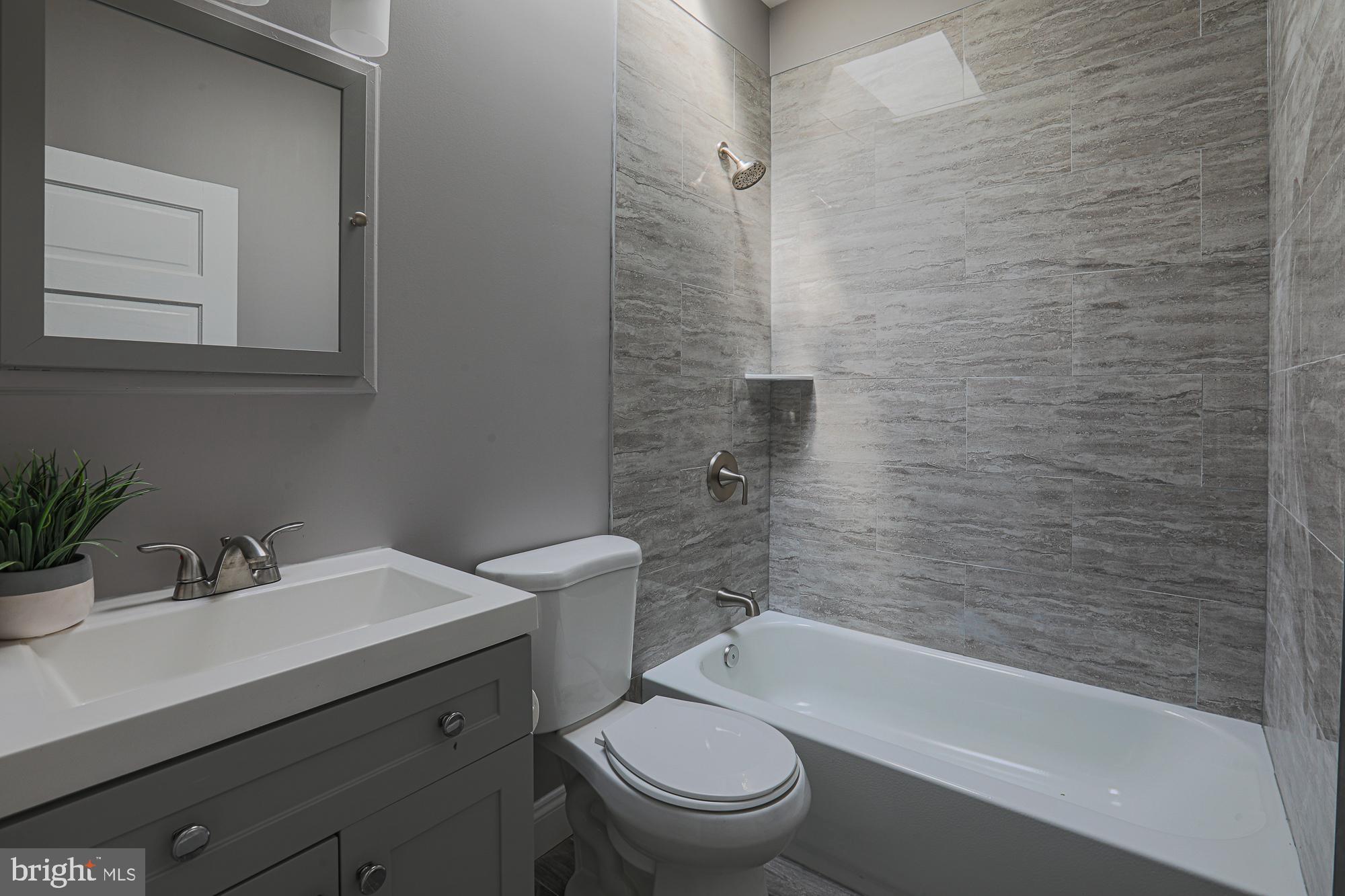 WAVERLY - Residential