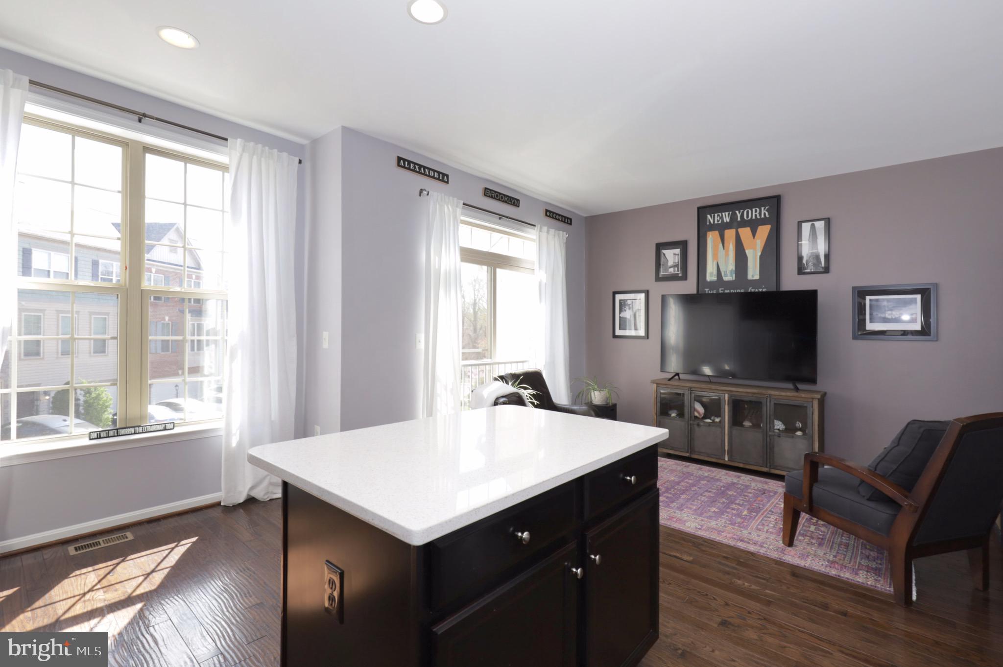 OCCOQUAN HEIGHTS - Residential