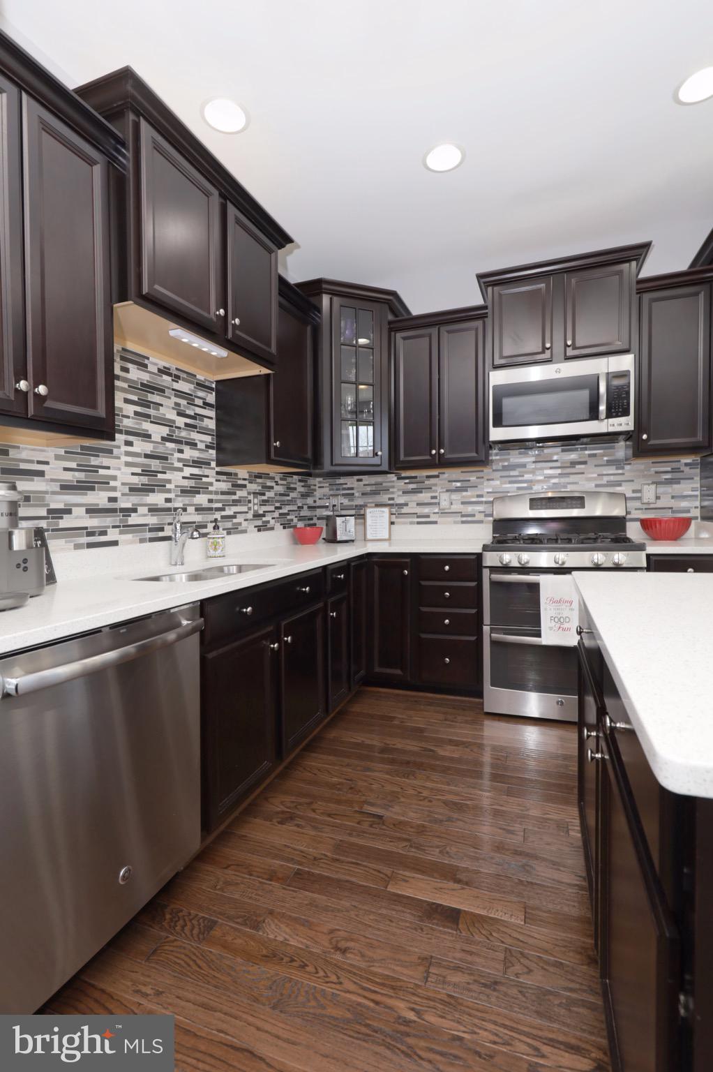 OCCOQUAN HEIGHTS - Residential