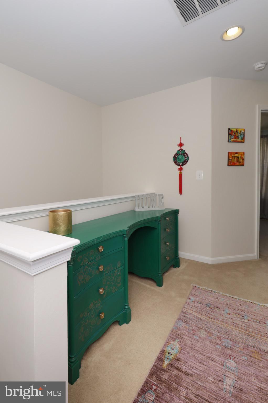 OCCOQUAN HEIGHTS - Residential