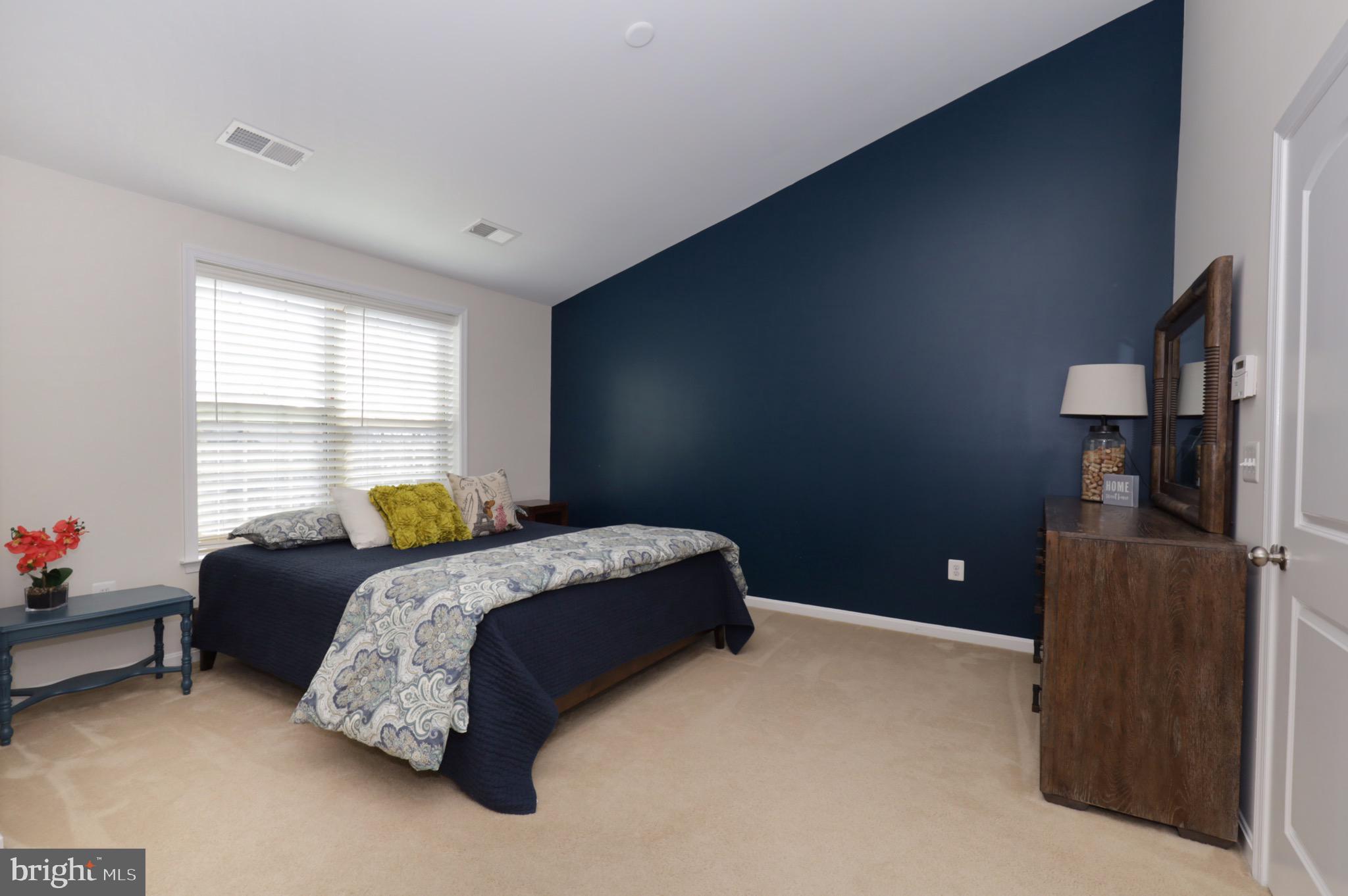 OCCOQUAN HEIGHTS - Residential