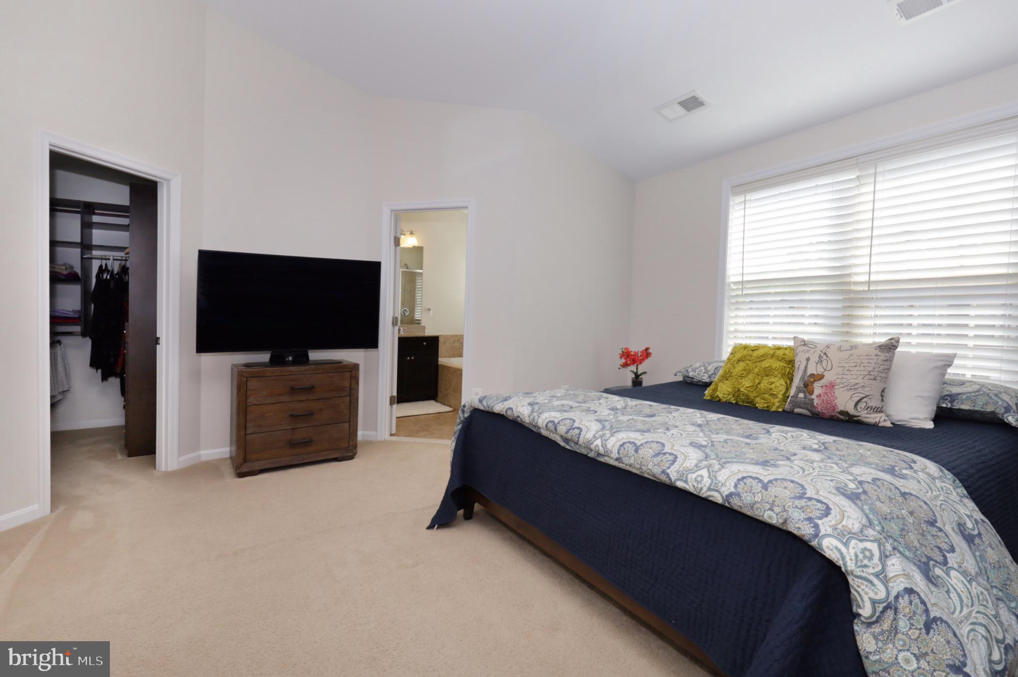 OCCOQUAN HEIGHTS - Residential