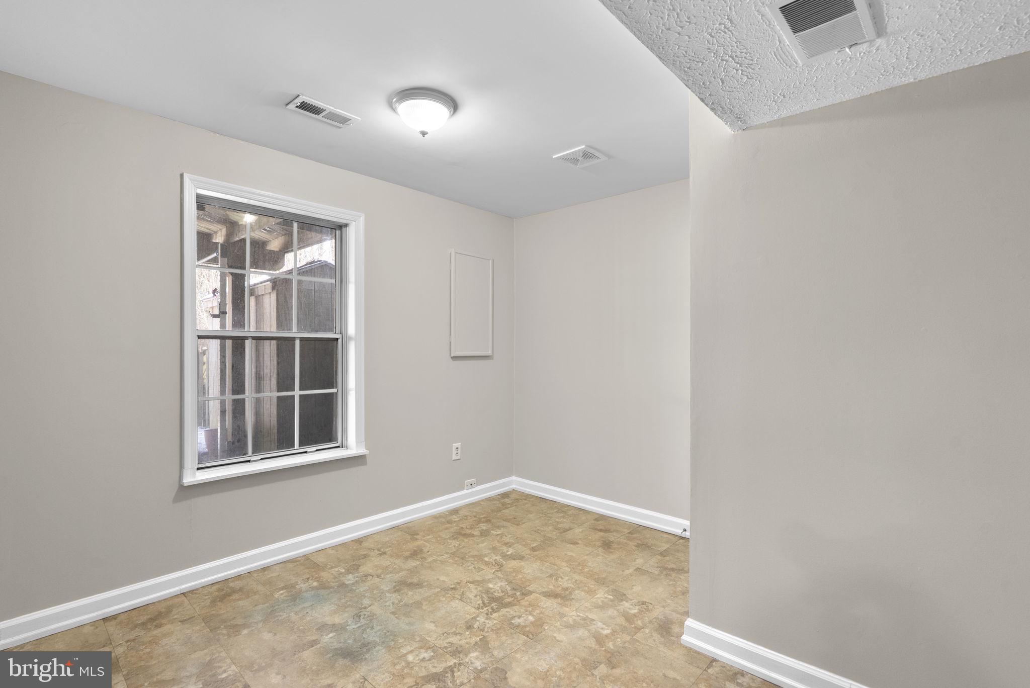 GUNNERS VIEW - Residential