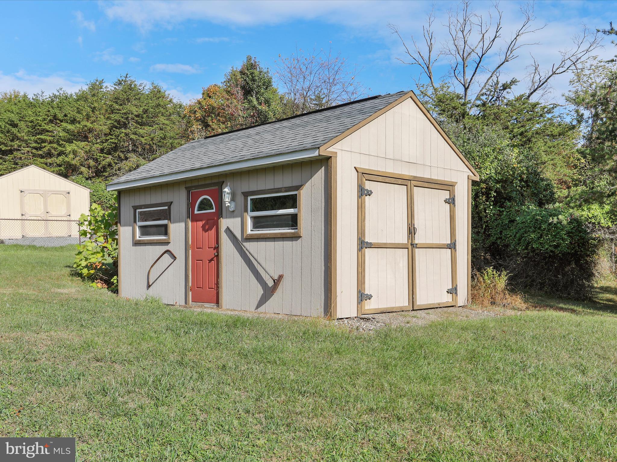 LAKEWOOD - Residential