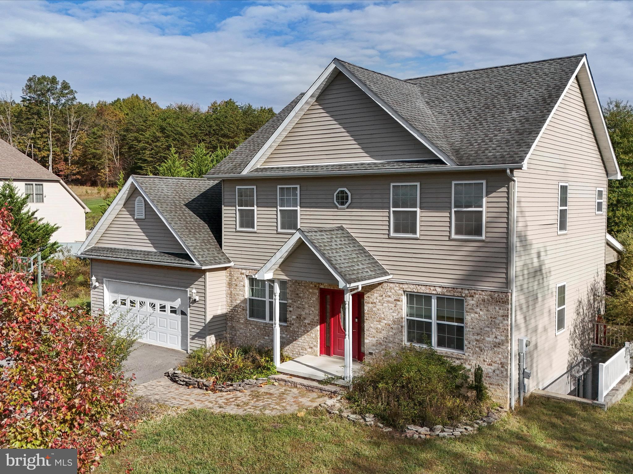 LAKEWOOD - Residential