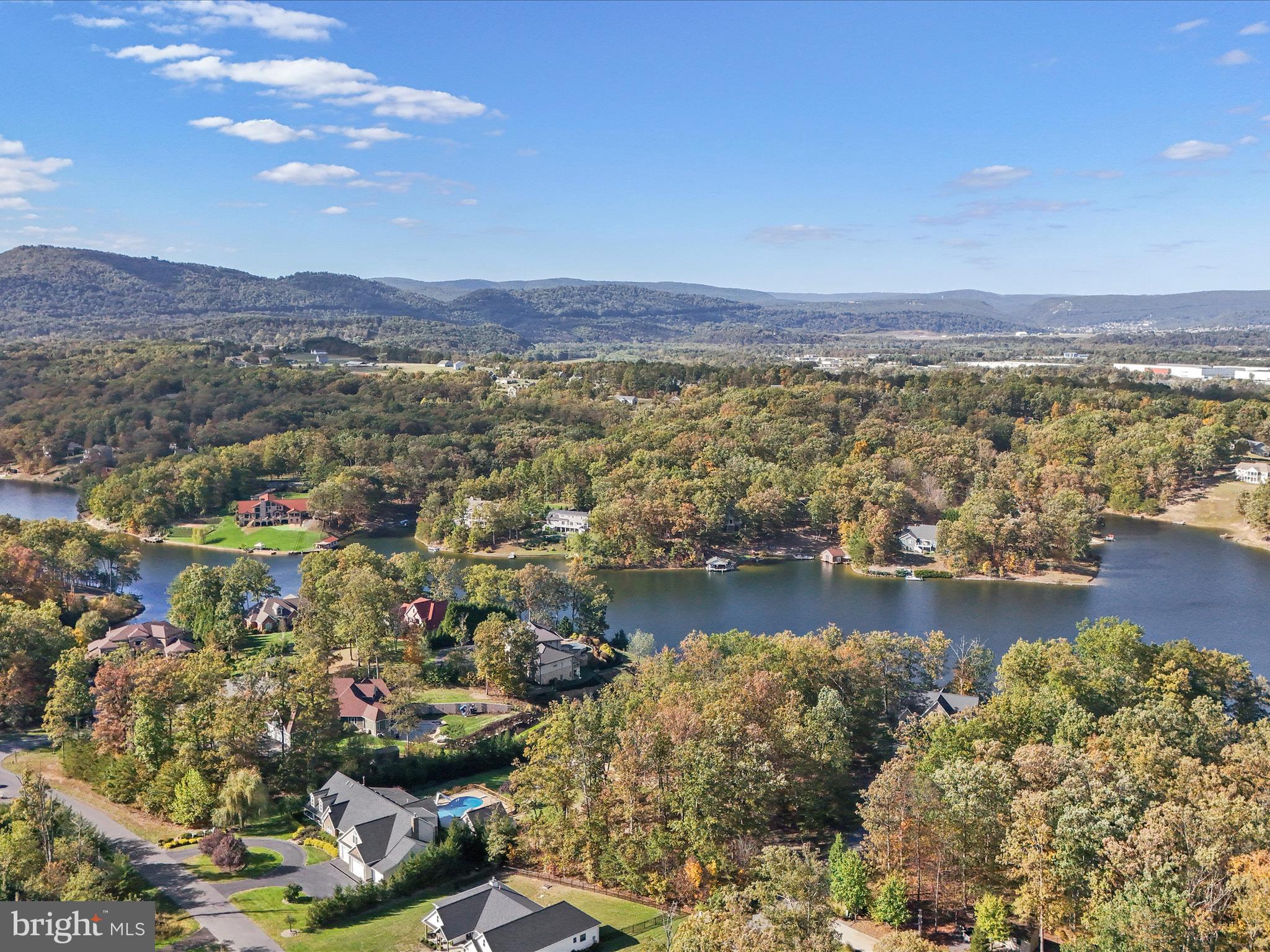 LAKEWOOD - Residential