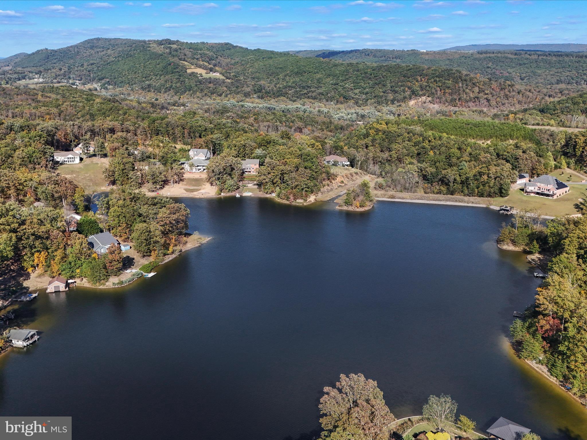 LAKEWOOD - Residential