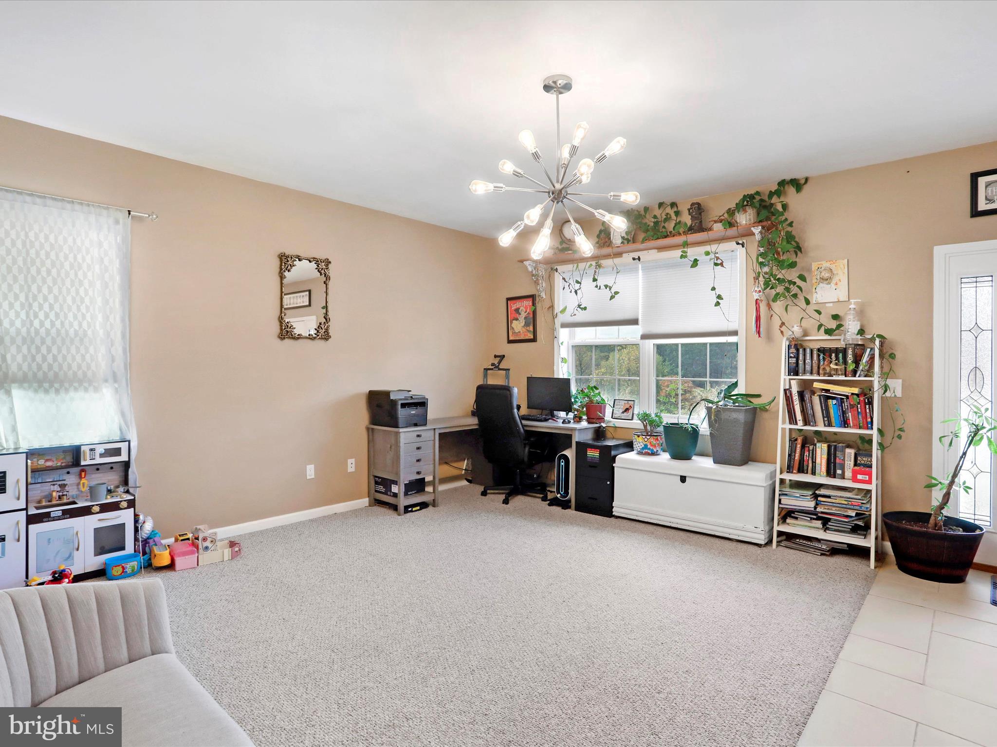 LAKEWOOD - Residential