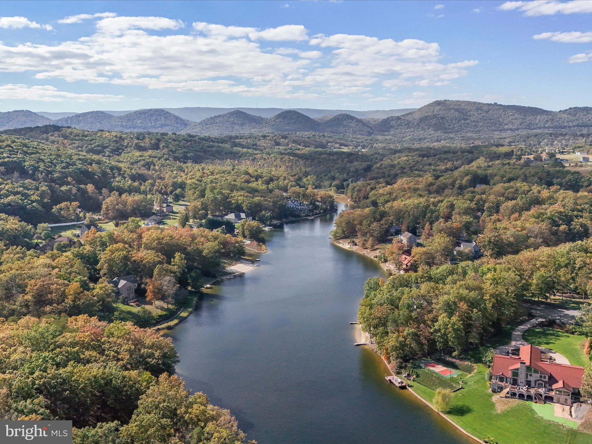 LAKEWOOD - Residential