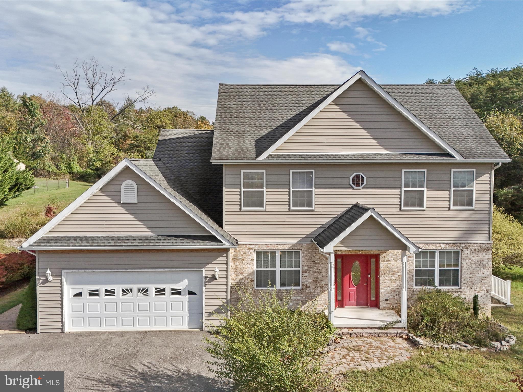 LAKEWOOD - Residential