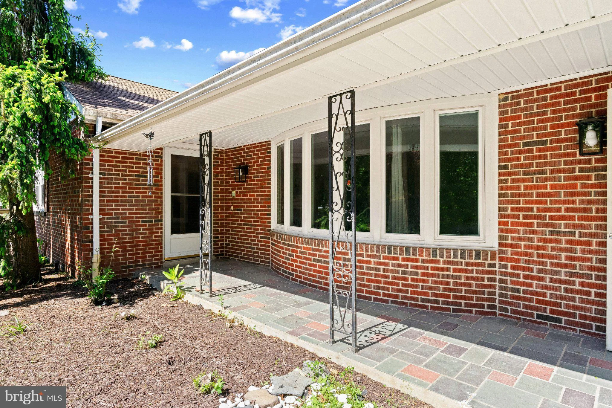 5422 Woodbine Road