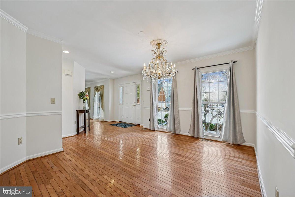 KINGS SQUARE - Residential