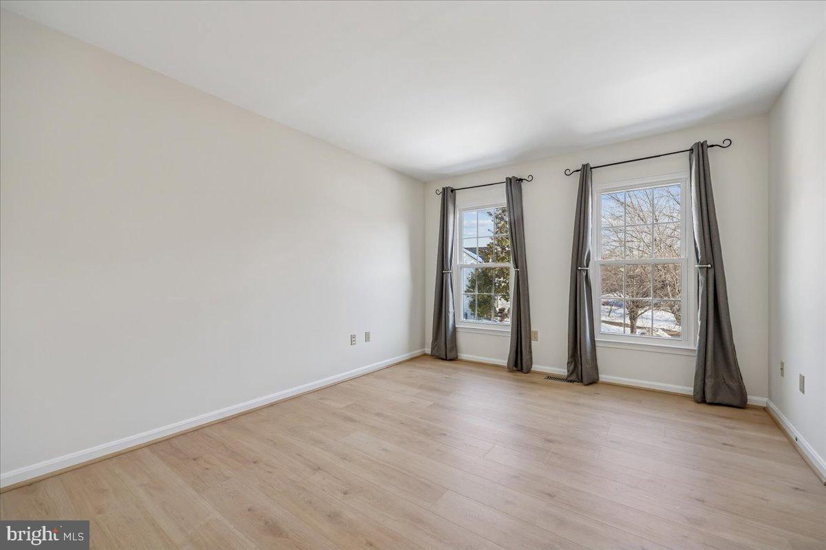 KINGS SQUARE - Residential