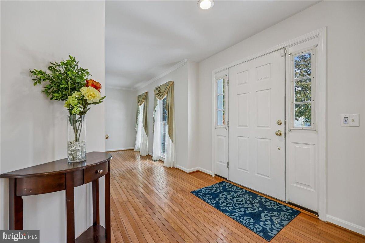 KINGS SQUARE - Residential