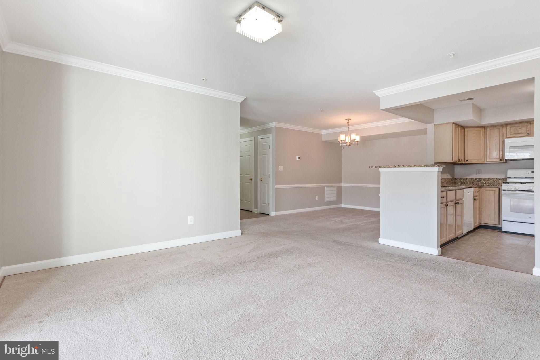 HIGHLAND AT GUNSTON CORNER - Residential Lease