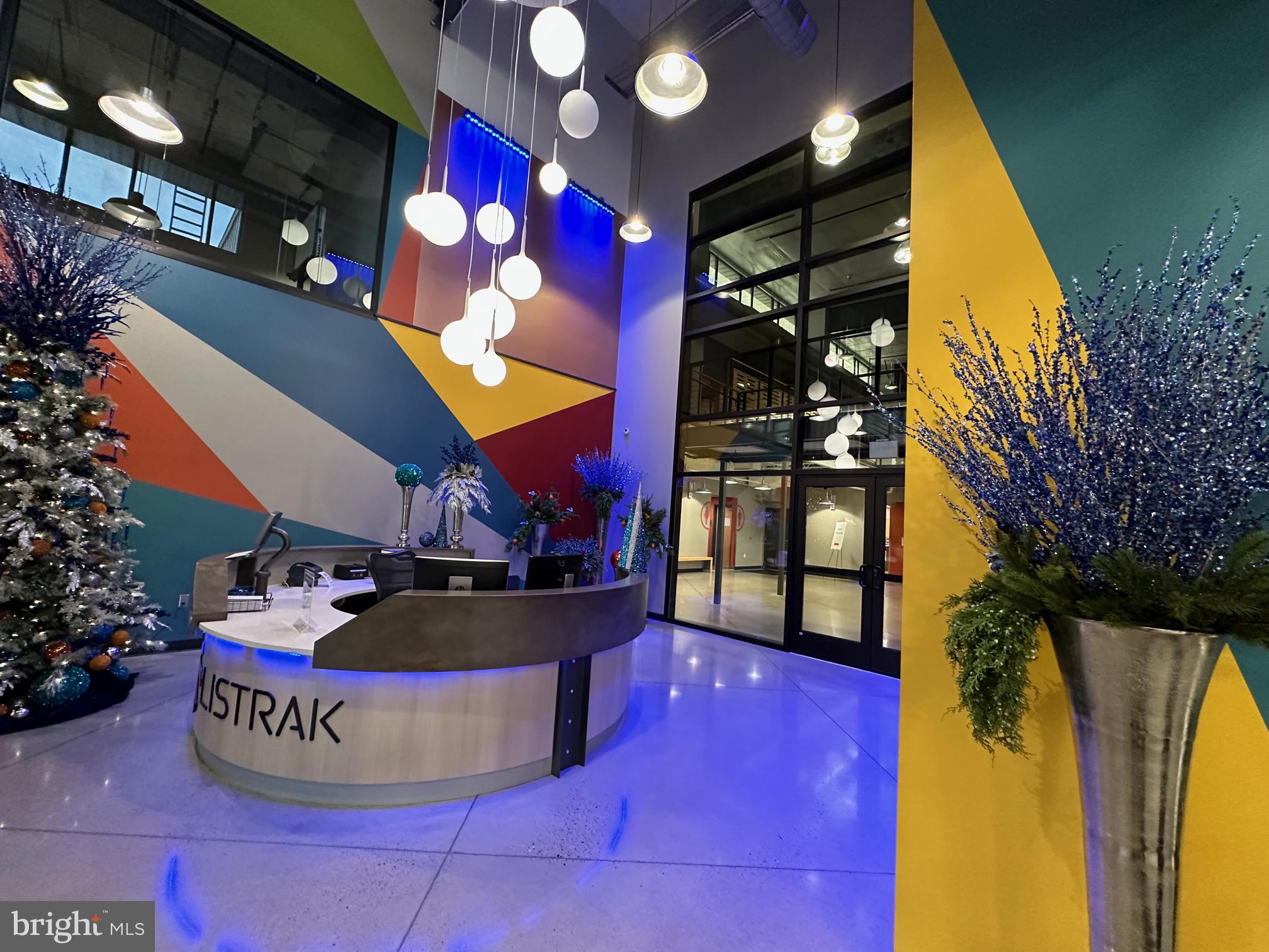 100 W MILLPORT ROAD 4B