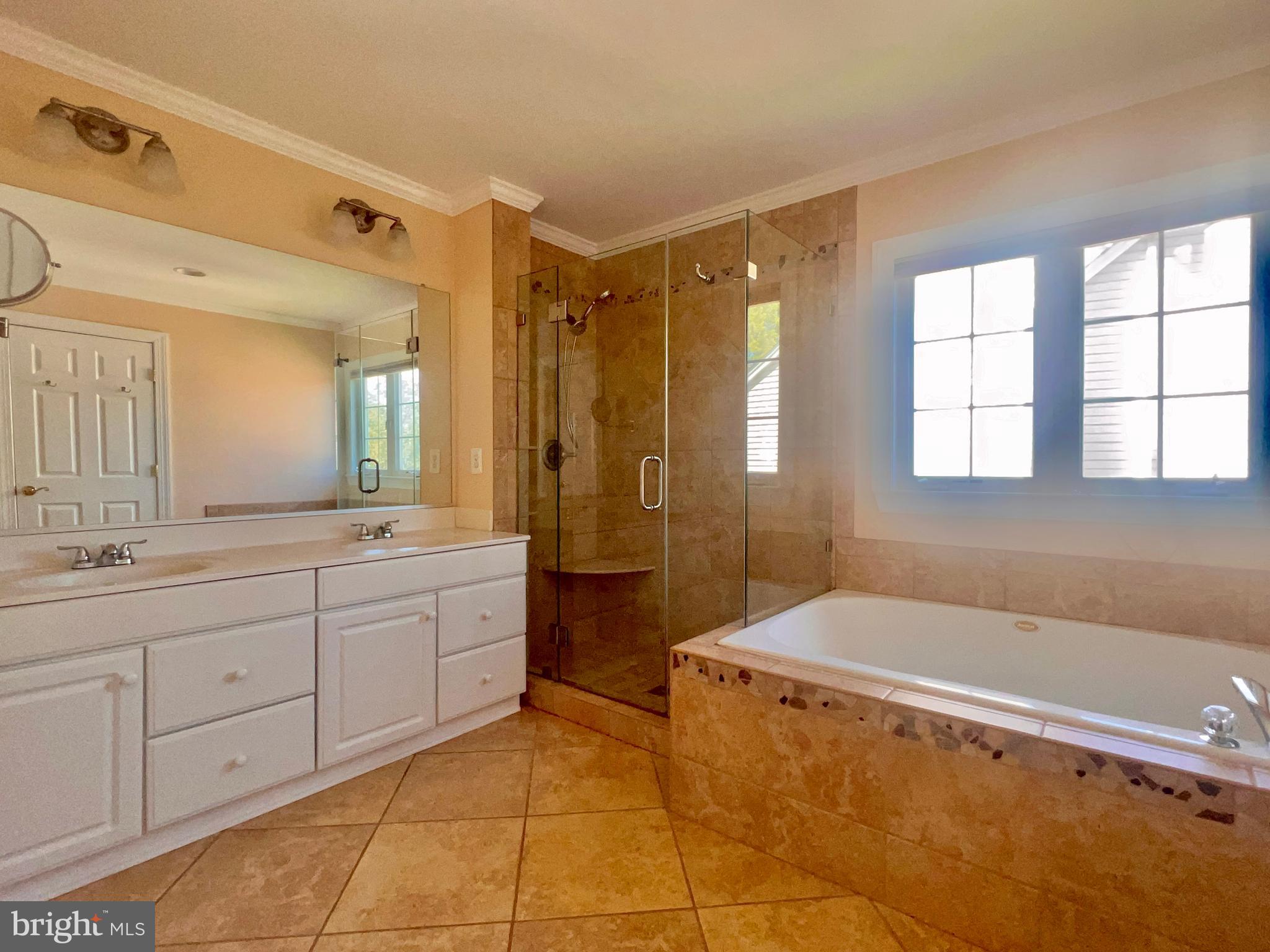 ASHBURN VILLAGE - Residential Lease