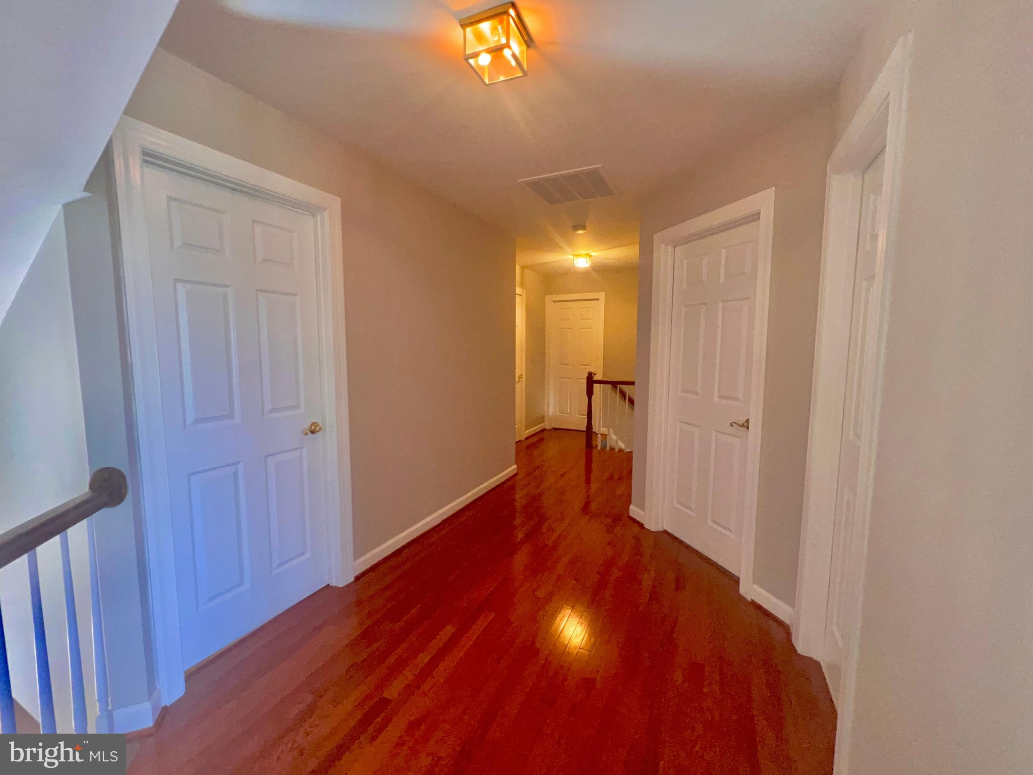 ASHBURN VILLAGE - Residential Lease