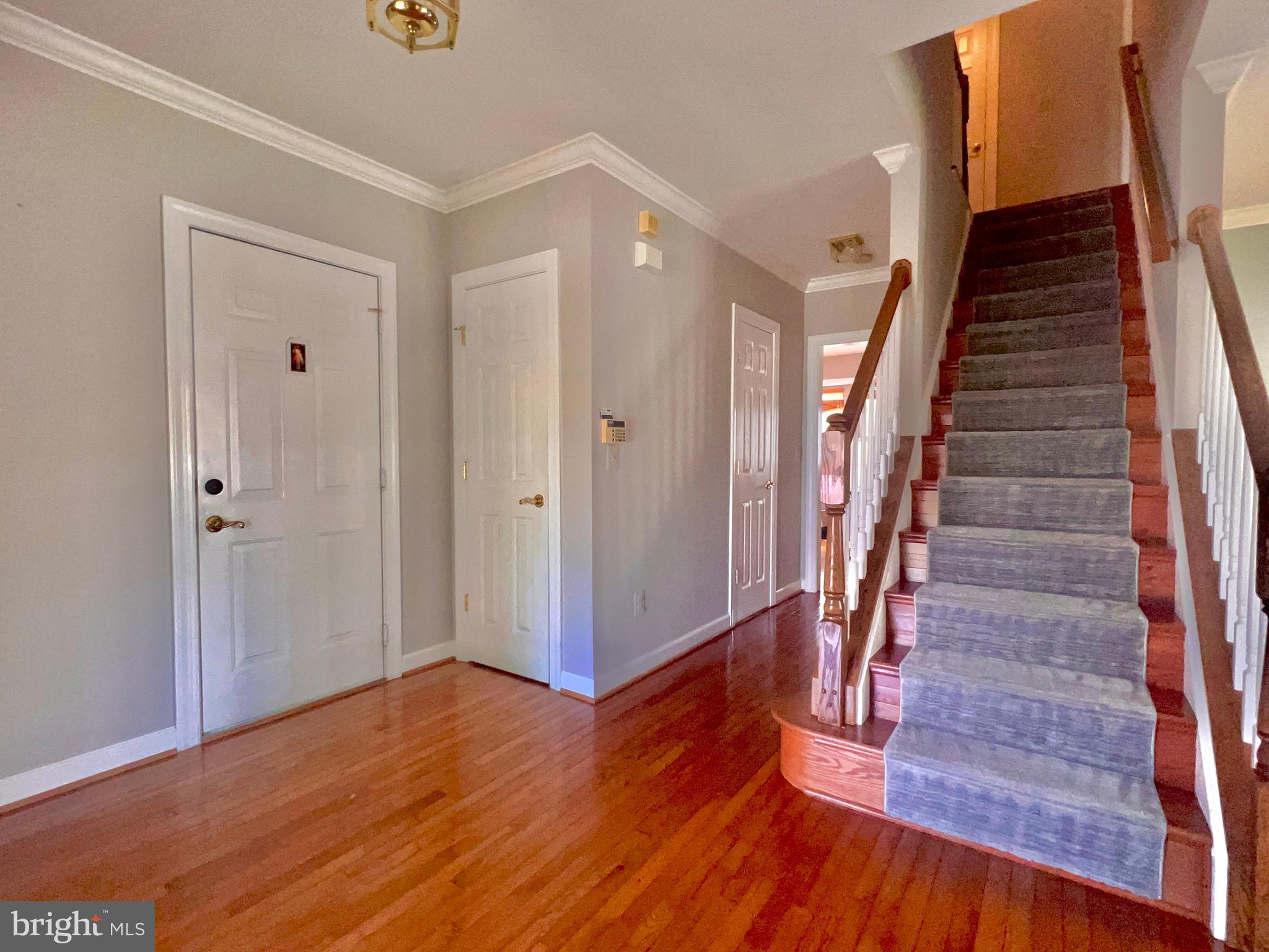 ASHBURN VILLAGE - Residential Lease