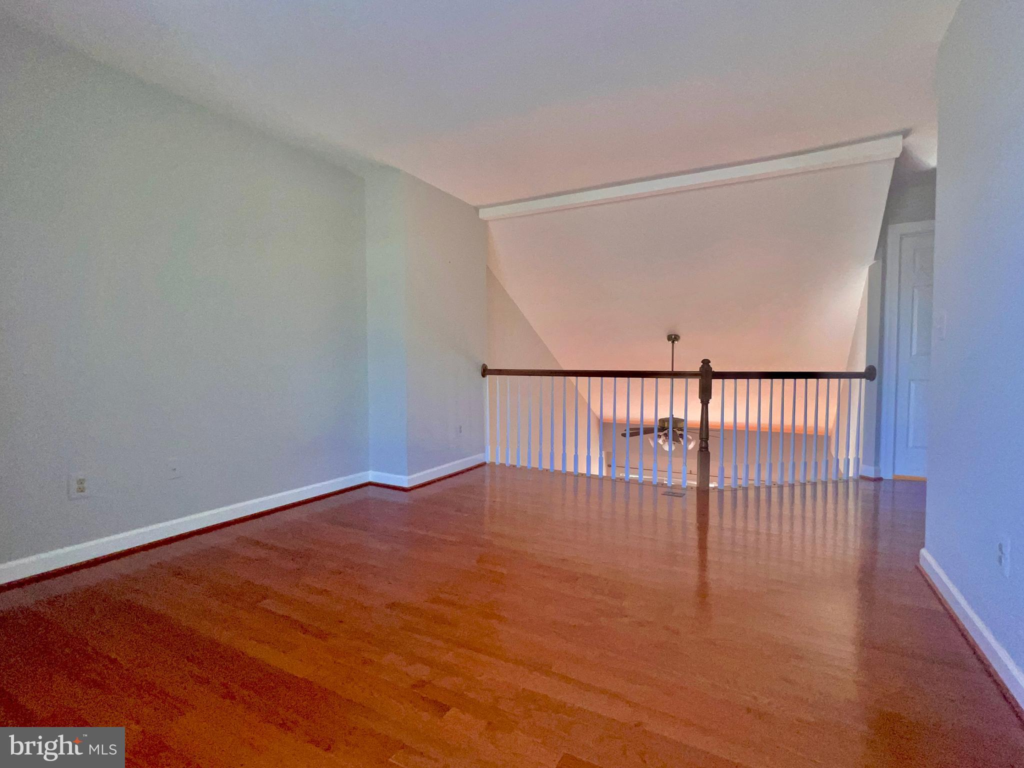 ASHBURN VILLAGE - Residential Lease