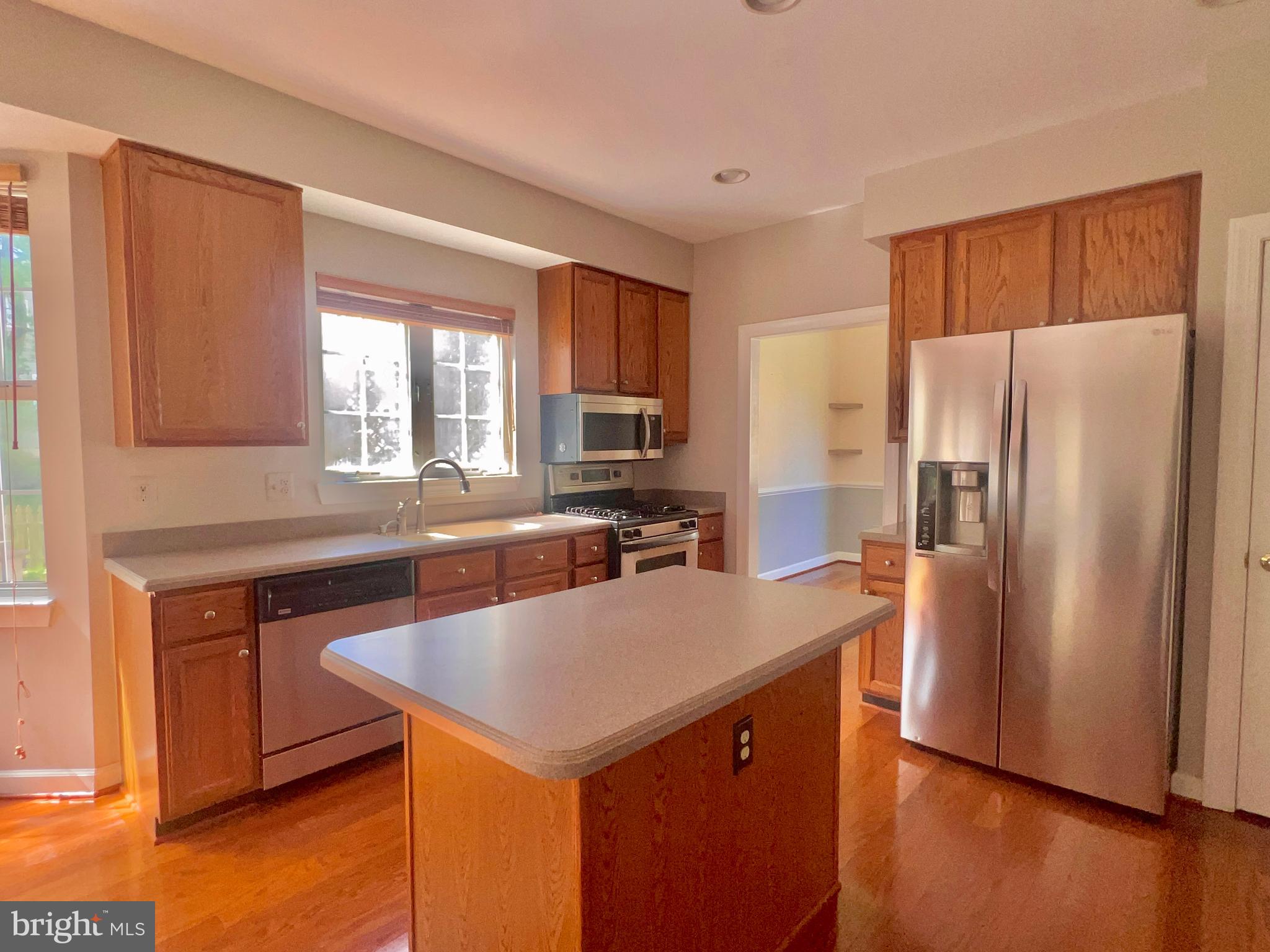 ASHBURN VILLAGE - Residential Lease