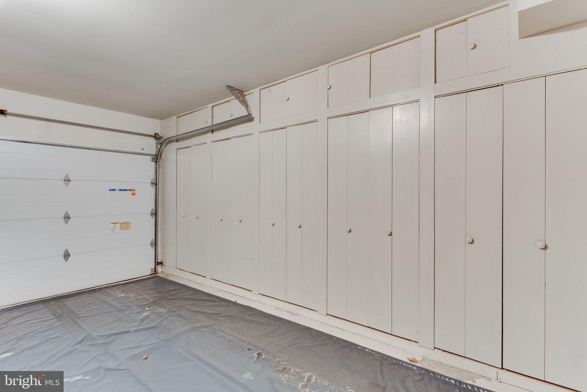 RIVERGATE - Residential