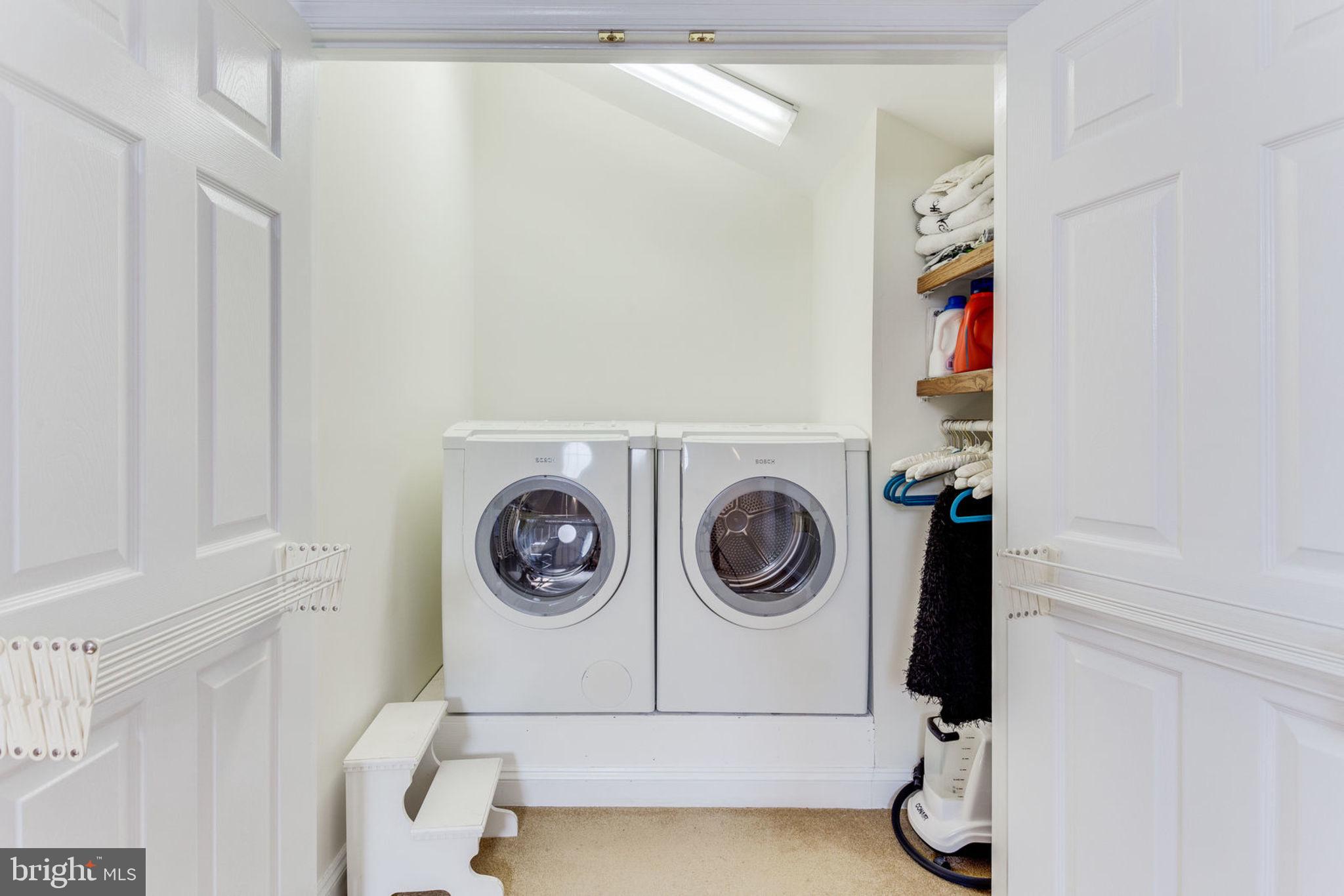 RIVERGATE - Residential