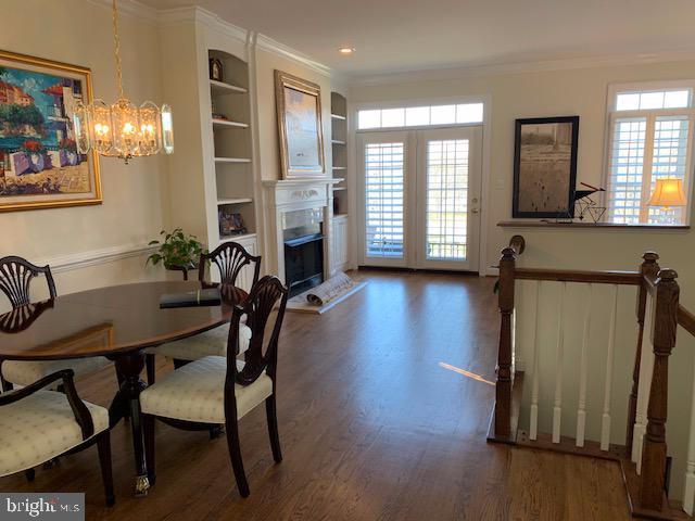 RIVERGATE - Residential