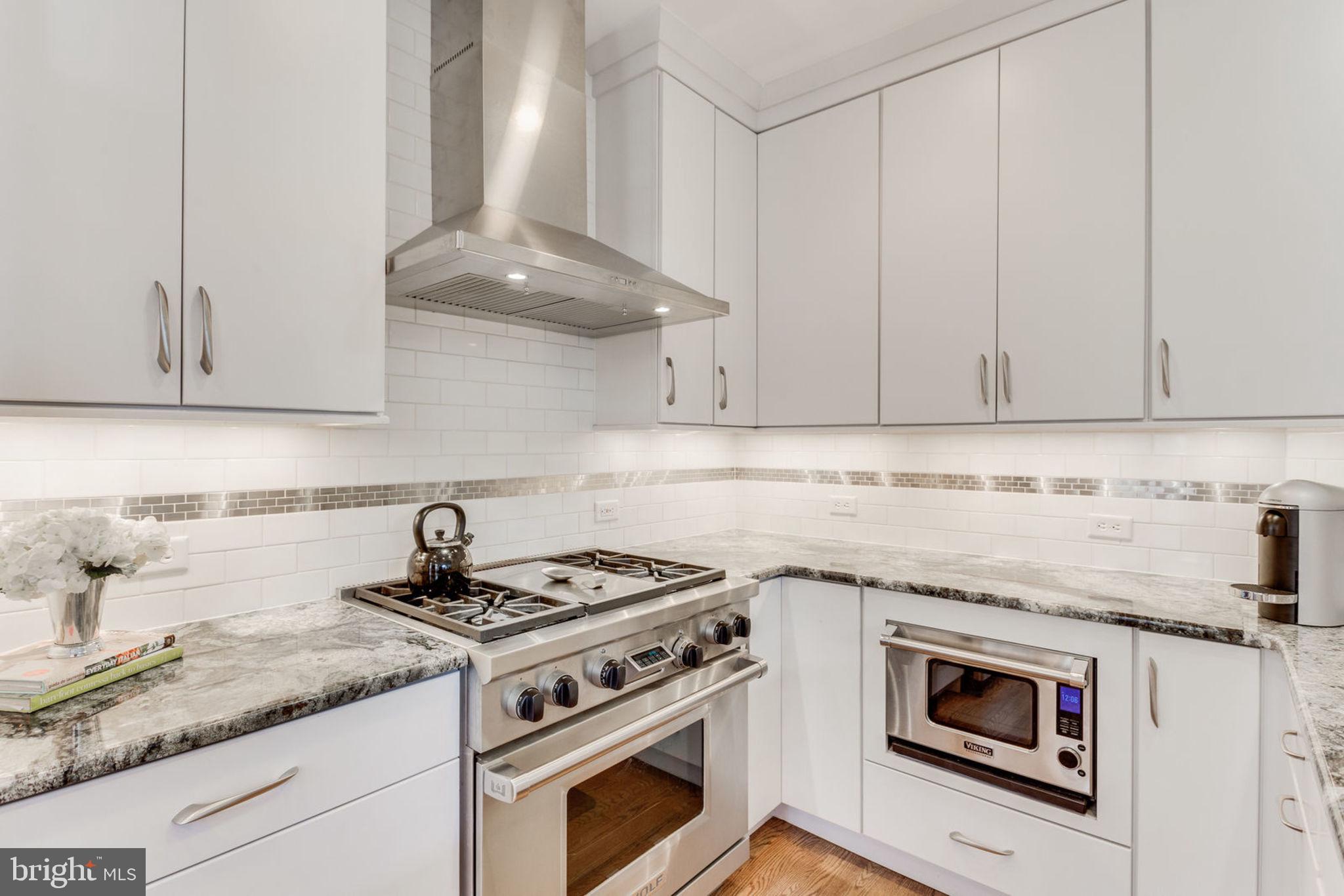 RIVERGATE - Residential