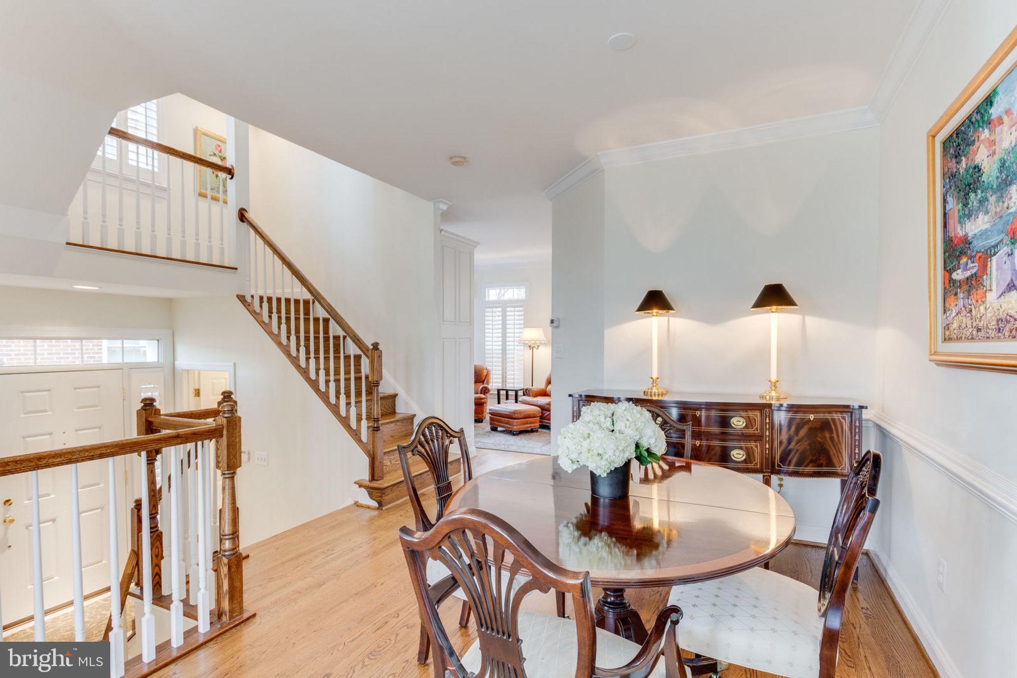 RIVERGATE - Residential