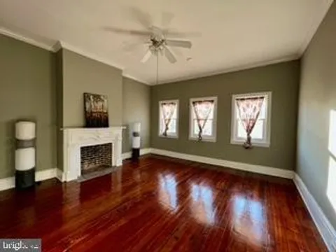 805 S Broadway Unit B, Baltimore, MD MLS: MDBA2165034