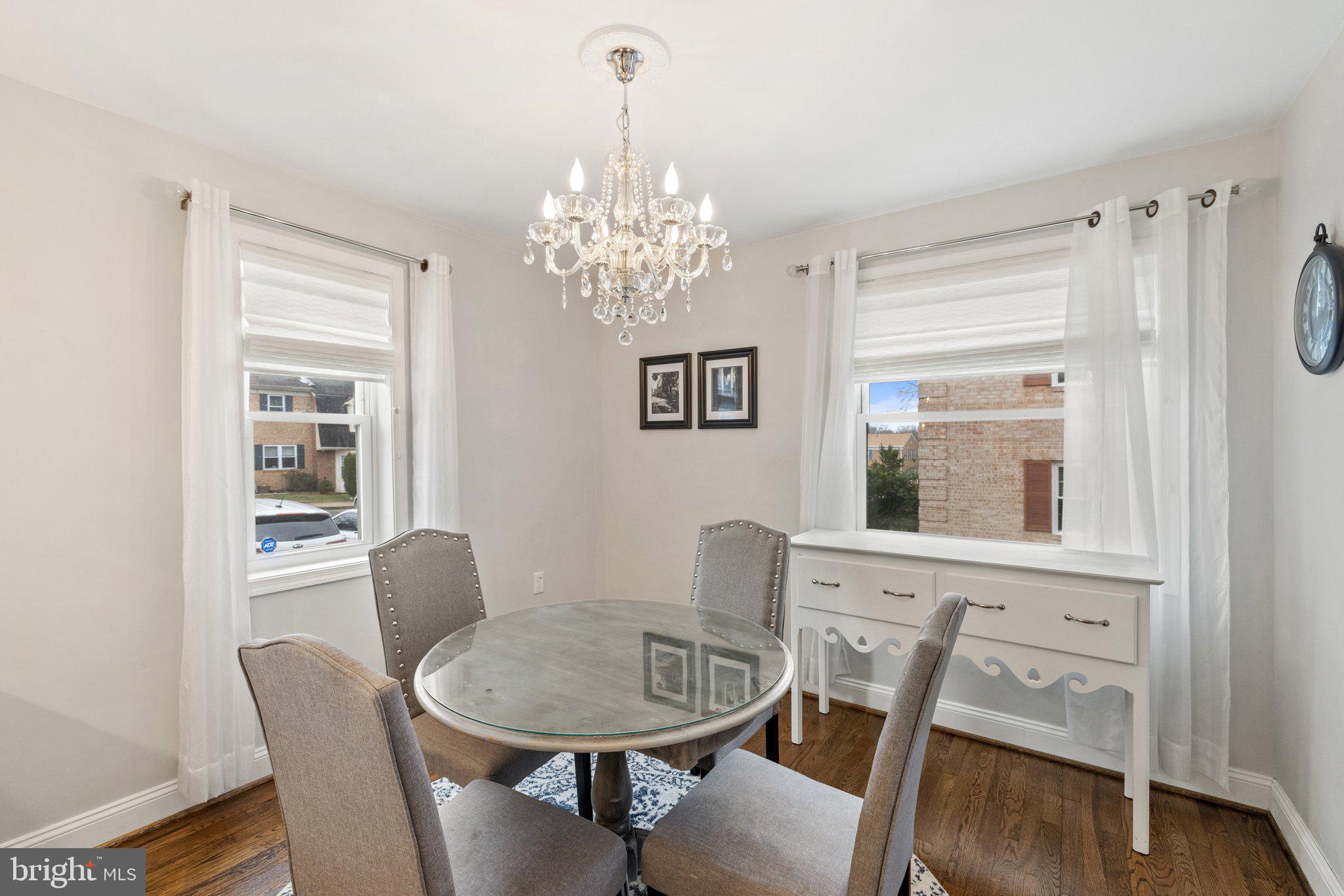 LAKEPOINTE - Residential