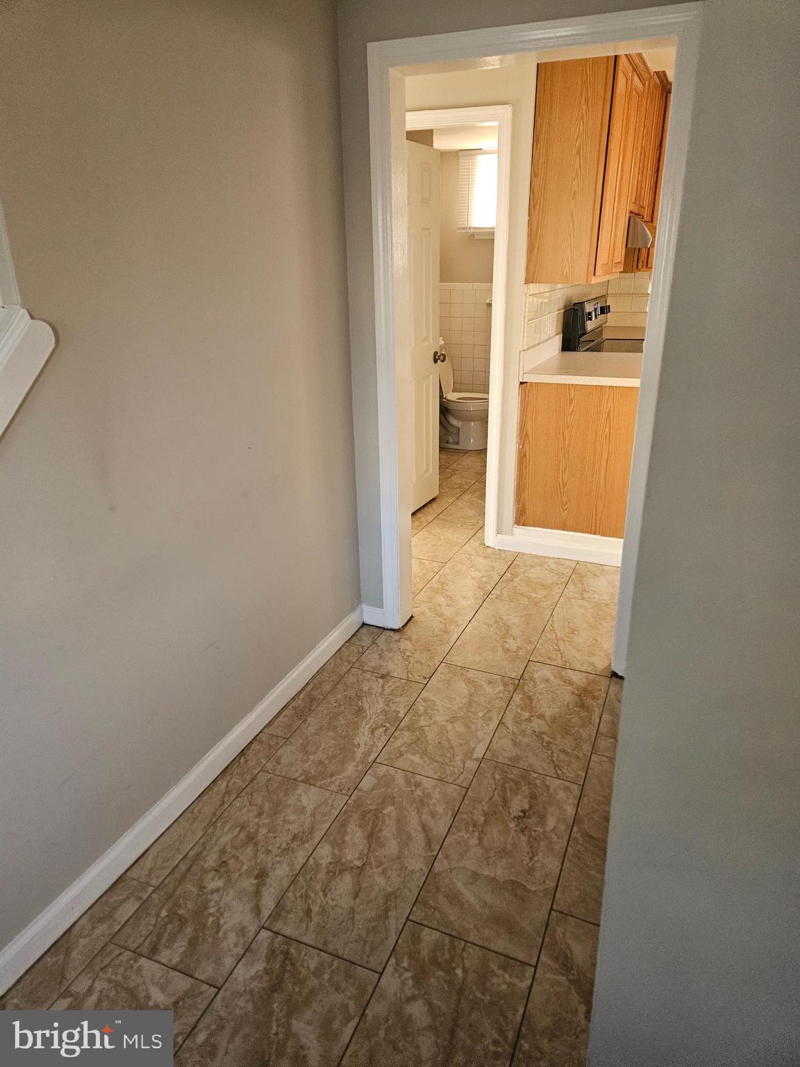 4002 GREENMOUNT DRIVE