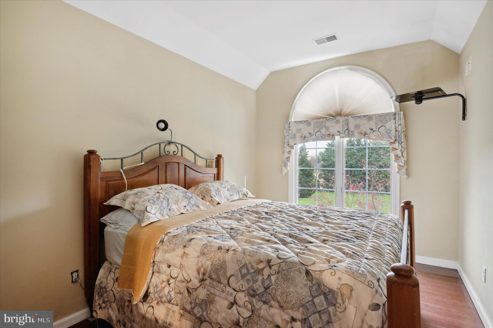 LOTHLORIEN VILLAGE - Residential