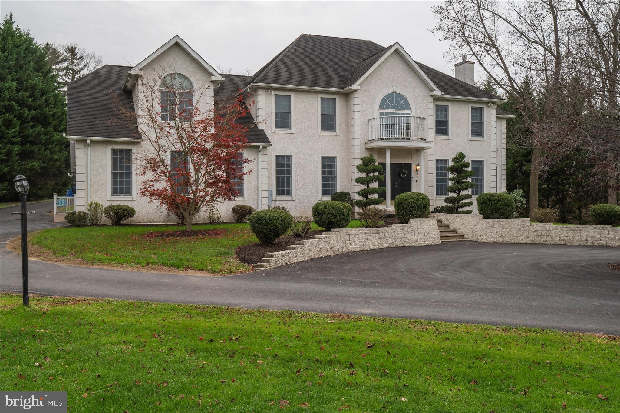 LOTHLORIEN VILLAGE - Residential